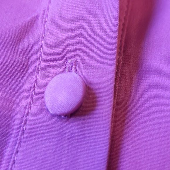 Haggar Magenta Quarter Button Shirt with full length Sleeves. - Picture 3 of 4